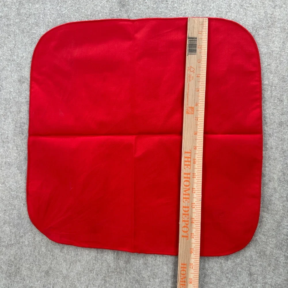Set of 4 VTG Cloth Napkins Red Square Rounded Corners Solid